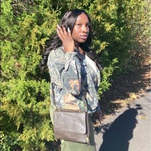 Meet your Posher, Mikiya